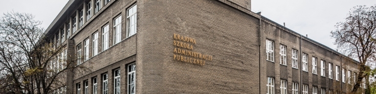 Budynek KSAP, widok ze skrzyżowania ulic Wawelskiej i Krzyckiego