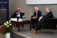 Uczestnicy panelu dyskusyjnego, od lewej: prof. Mirosław Stec, prof. Jerzy Buzek, Kazimierz Marcinkiewicz