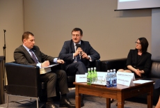 Uczestnicy panelu dyskusyjnego (od lewej): Dagmir Długosz, Wojciech Kutyła, Dorota Habich