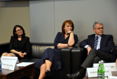Uczestnicy panelu dyskusyjnego (od lewej): Dorota Habich, Agnieszka Mazurek, Robert Czarnecki